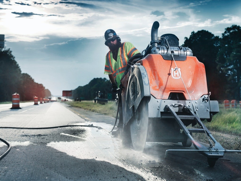 Rent the 42” Walk Behind Concrete Saw Diesel TopNotch Equipment